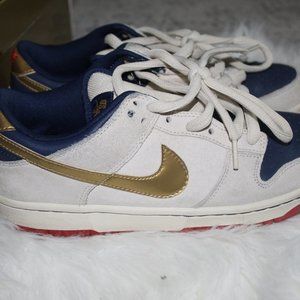 SB Low Dunks